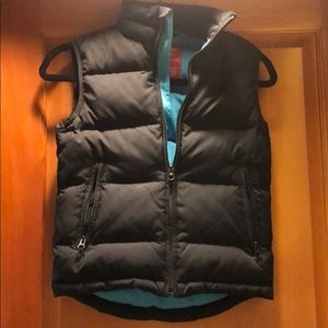Vest - Union Bay Puffer Vest. Size XS